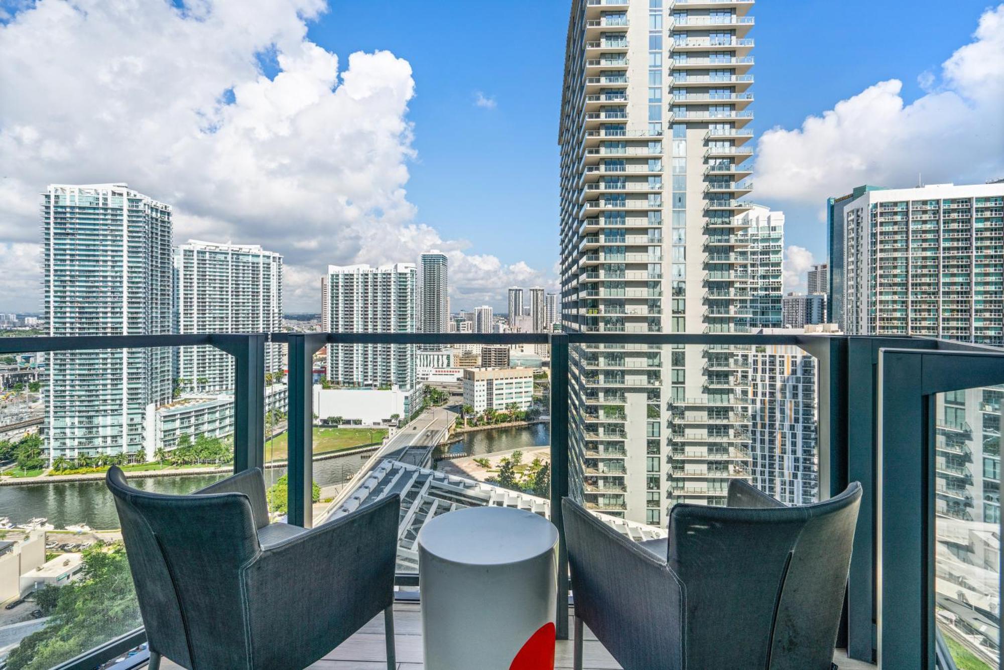 East 4* Miami